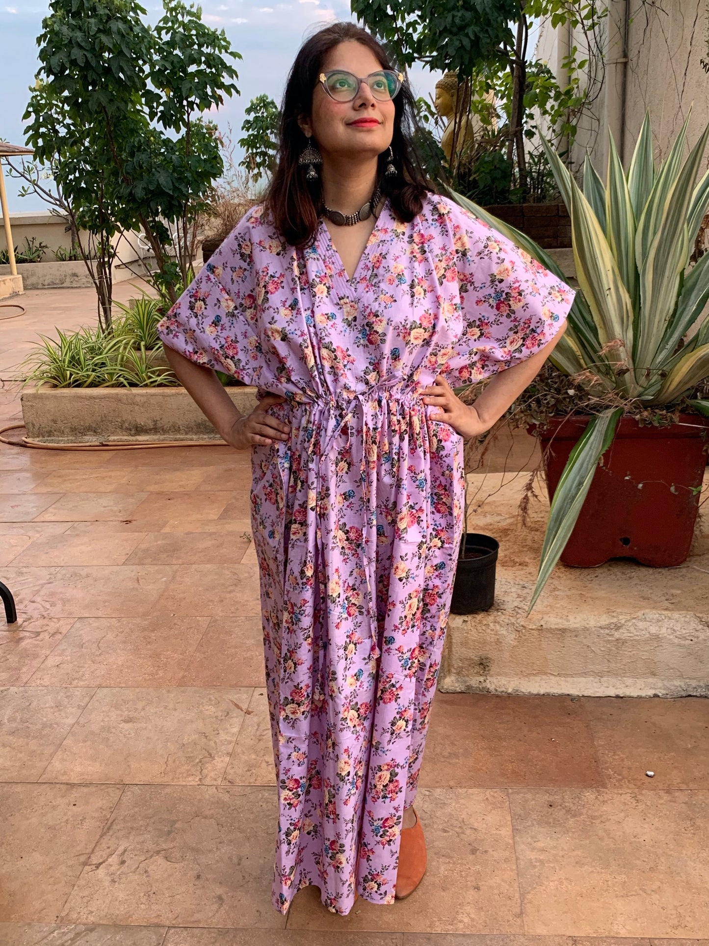 Vintage Floral Chic V-Neck, Cinched Waist Ankle Length Kaftan-4